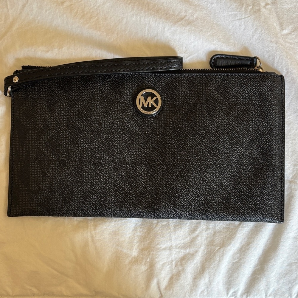 Michael Kors Black Logo Wristlet